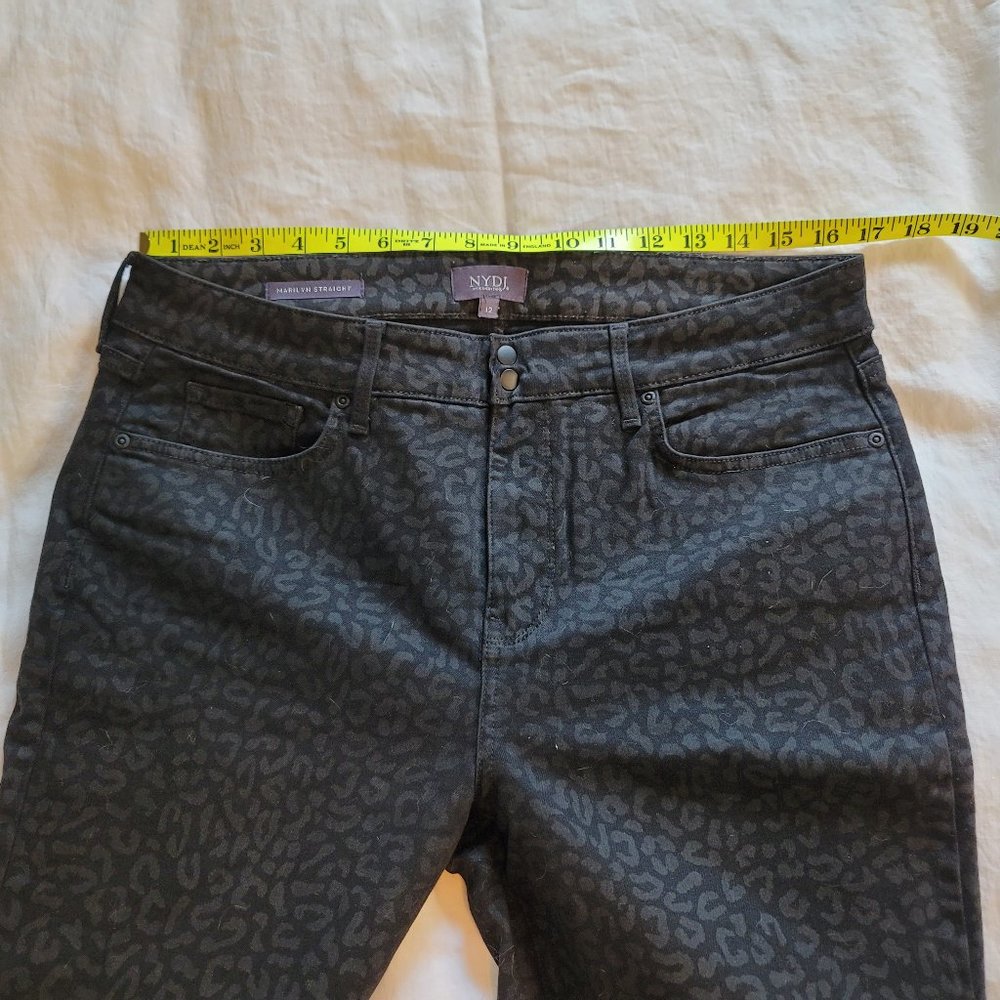 NYDJ Jeans - Marilyn Straight - Size 12 - Black/Grey Leopard